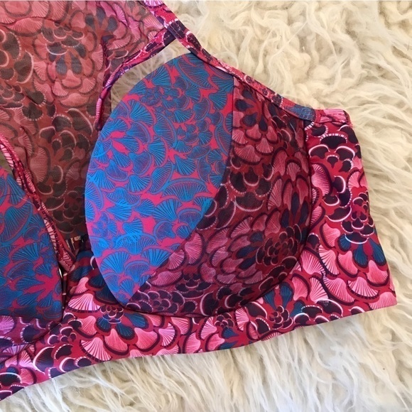 Andrea Iyamah Red and Blue Swim Top - Picture 4 of 10